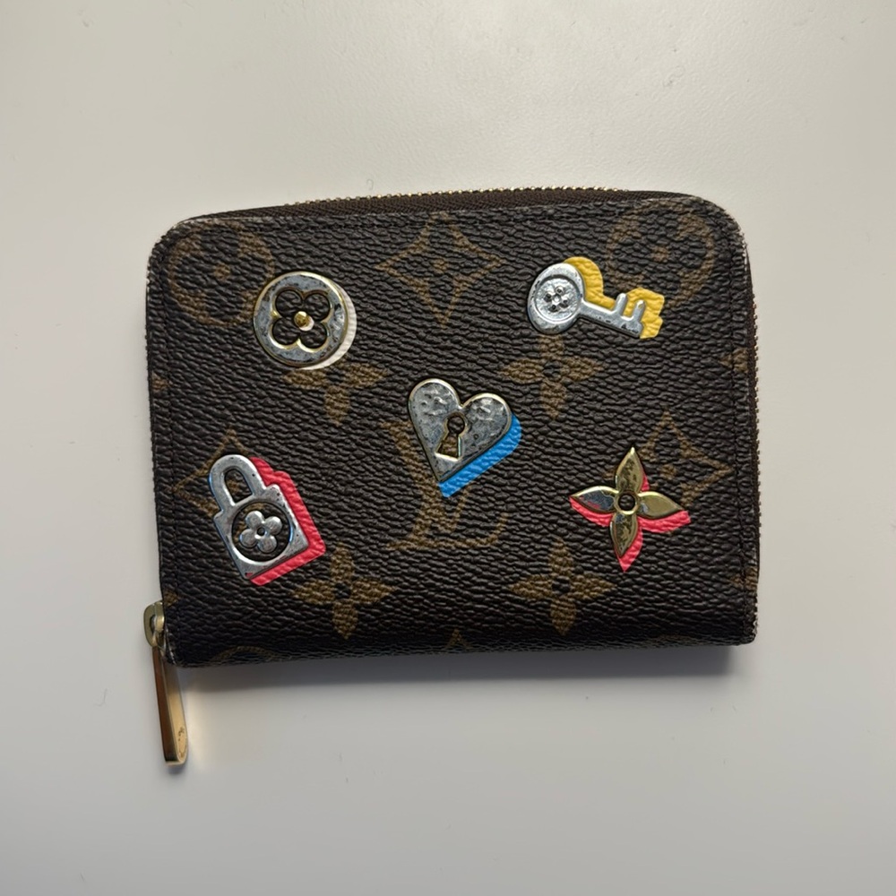 LOUIS VUITTON Monogram LV Love Lock Zippy Coin Purse